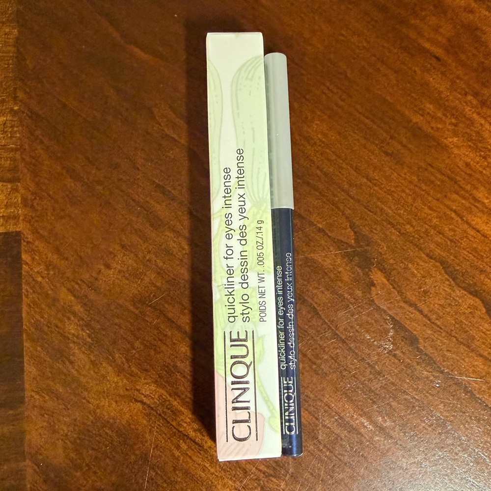 Clinique Quickliner For Eyes Intense 09 Intense Ebony Mini Size NIB - Picture 3 of 3